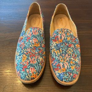Sperry Seaport Levy Liberty Floral